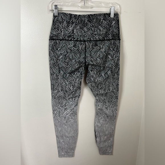 Lululemon Wunder Under Pant Hi-Rise Dazzle Nulux 50g Alpine White Black Size 12 - Picture 6 of 9